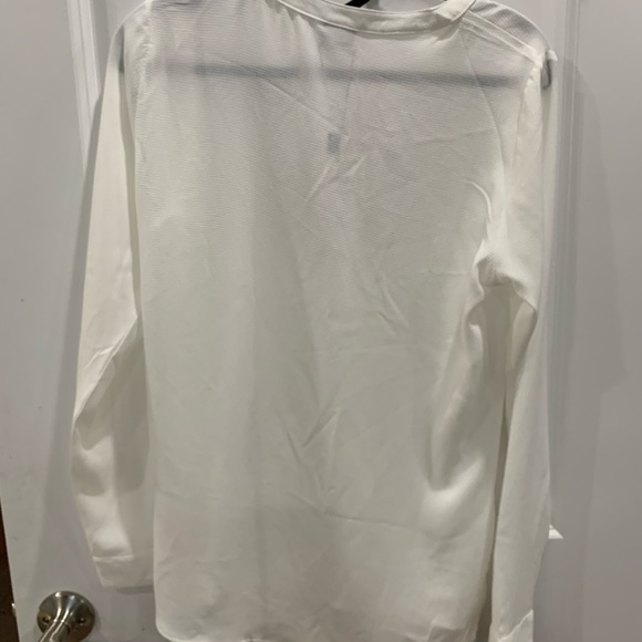 PSEUDIO NWT Long sleeve blouse size med. - Picture 2 of 4